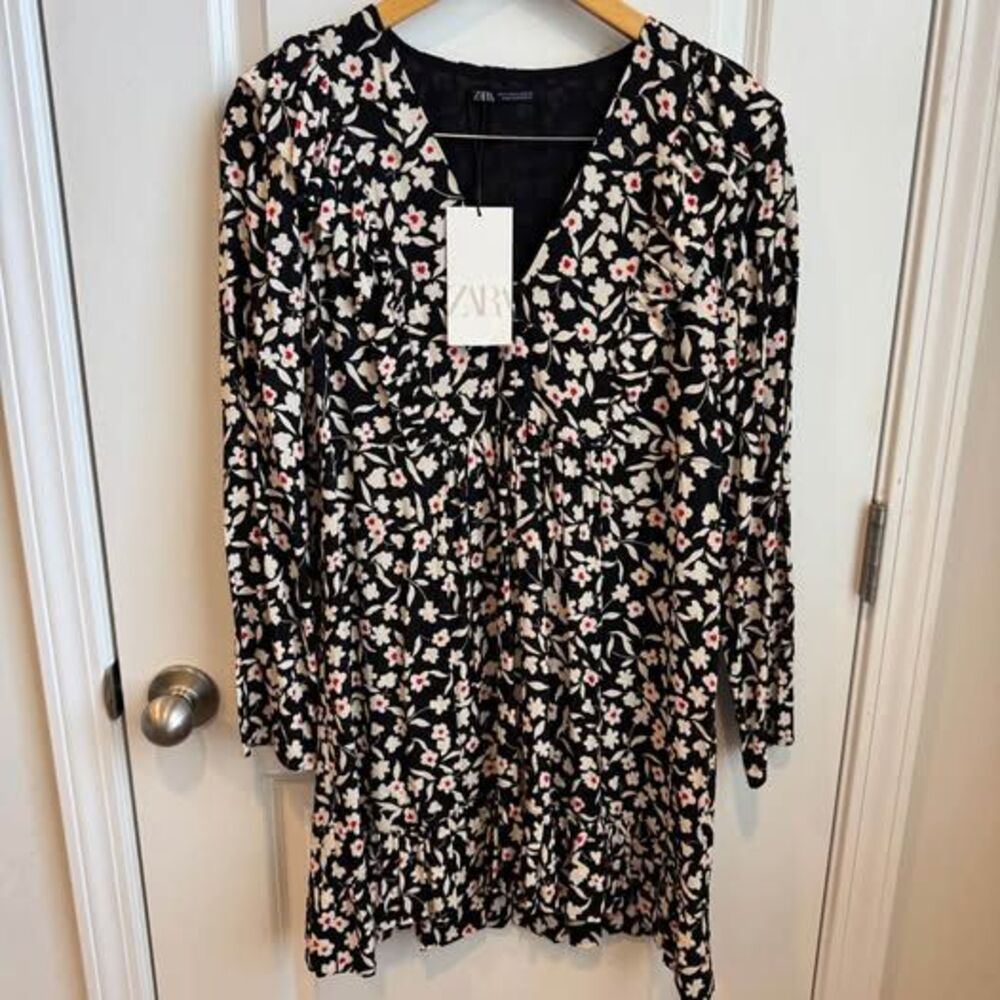 ZARA Floral Dress NEW WITH TAGS medium